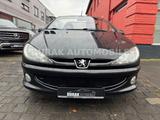 Peugeot 206 Cabriolet CC Roland Garros/ ZAHNRIEMEN NEU - gebrauchte Peugeot 206 aus dem Jahr 2006