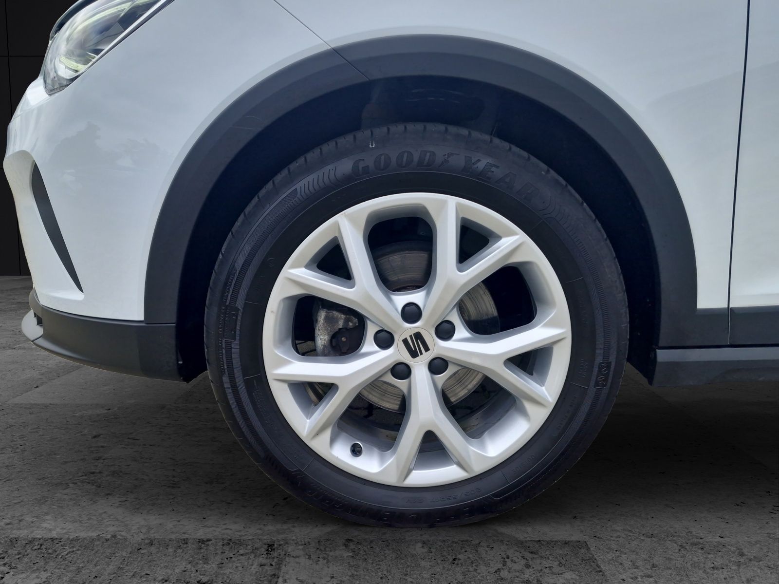 Fahrzeugabbildung SEAT Arona FR 1.0 TSI LED RFK ACC SH