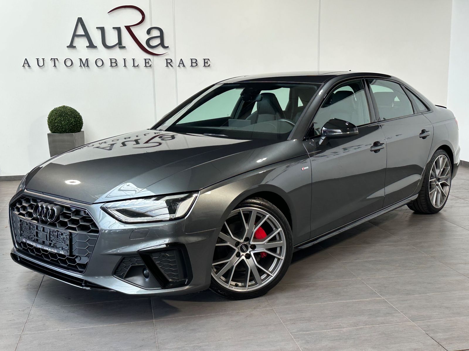 Fahrzeugabbildung Audi A4 40 TDI S-Line Black NAV+LED+PANO+AHK+KAM