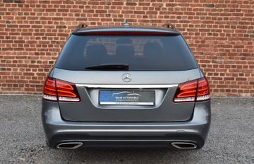 Mercedes E 220 - 6
