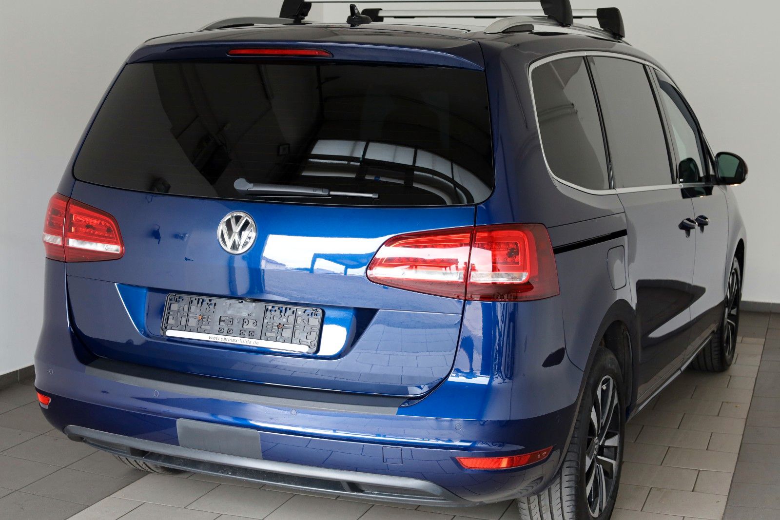 Fahrzeugabbildung Volkswagen Sharan IQ.DRIVE 4M Navi,LED,Panorama,Kamera,SH