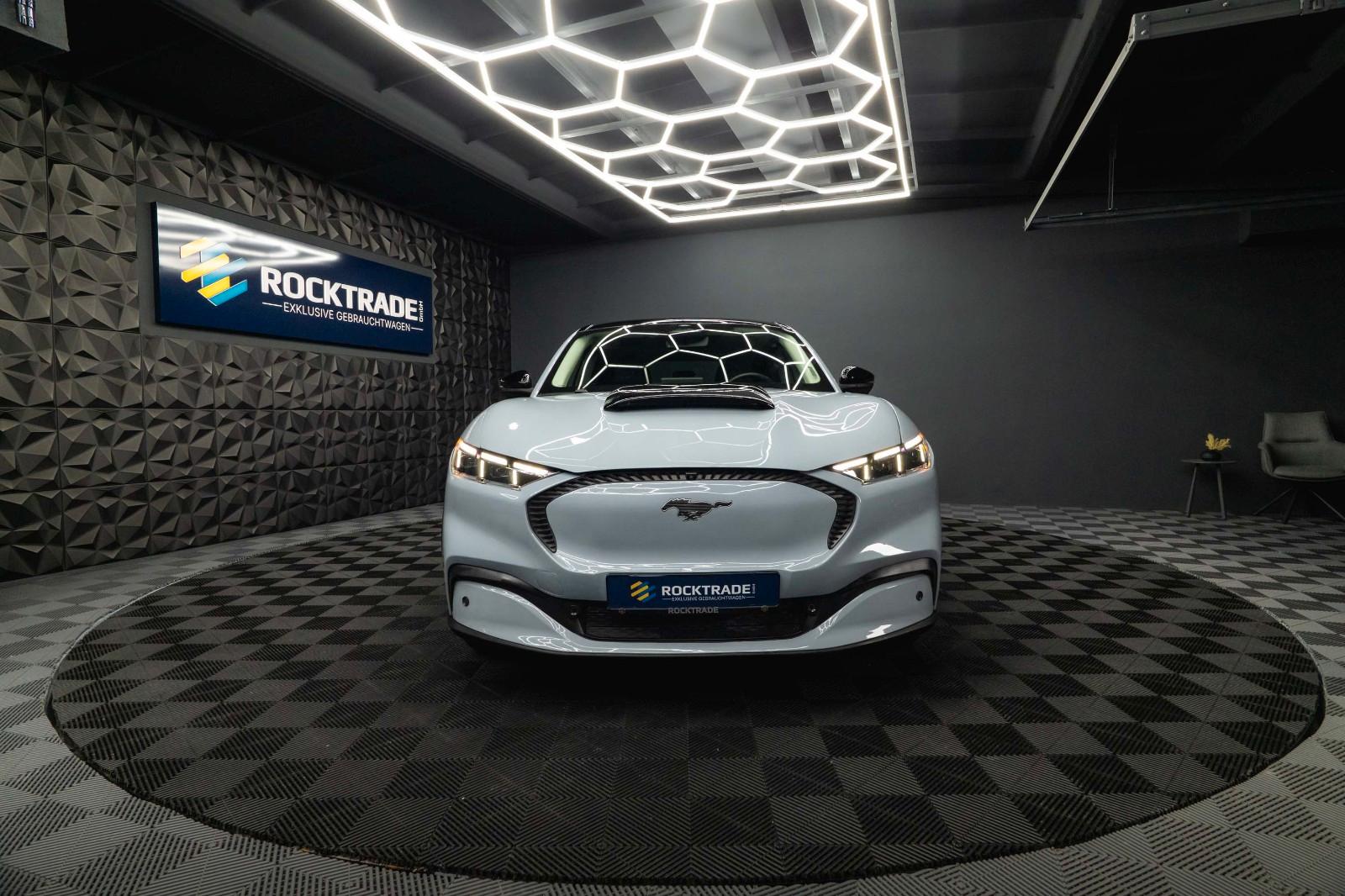 Ford Mustang Mach-E | 360°Kamera | ACC | Sync4 | LED