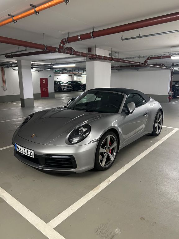 Image of Porsche 992