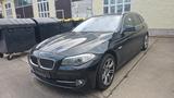BMW 520d Touring - - BMW 520 aus 2012 mit Diesel-Antrieb: Kombi