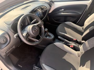 Toyota Aygo (X) - 11