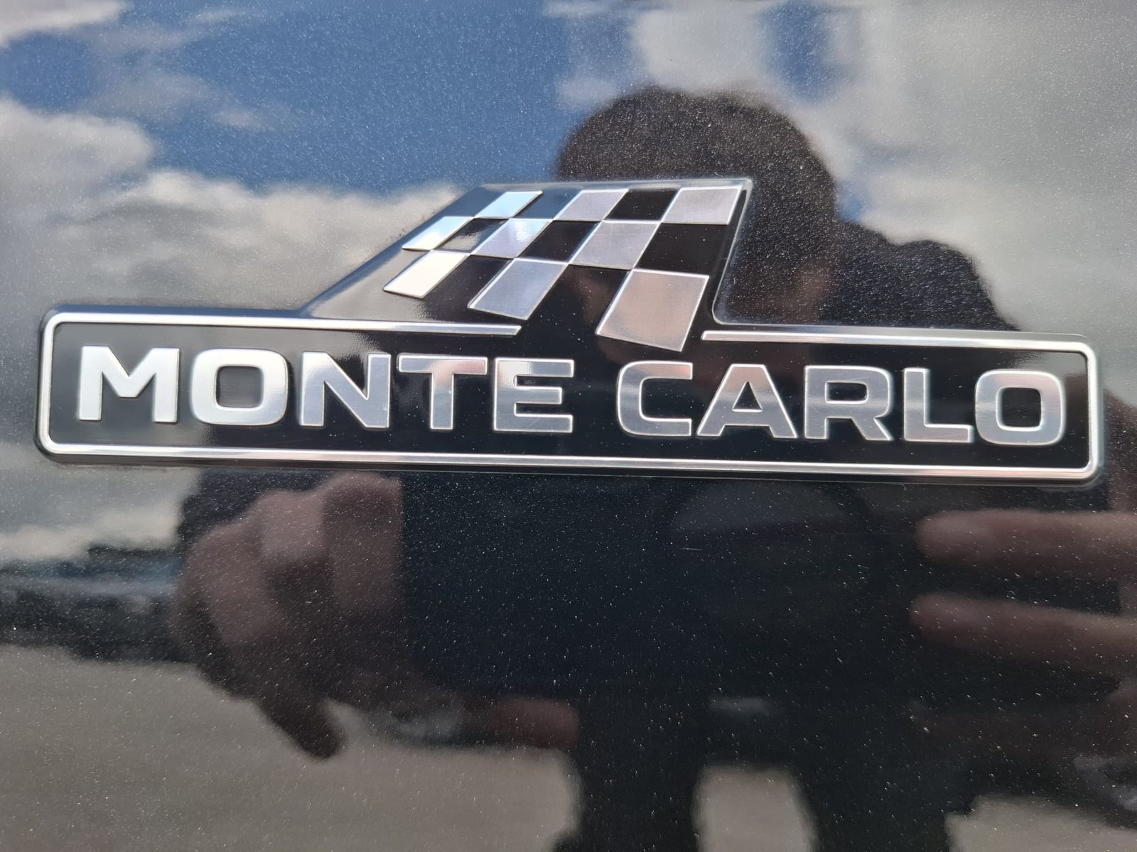 Fahrzeugabbildung SKODA Kamiq 1.5 TSI DSG Monte Carlo PANO*MATRIX*5J.GAR