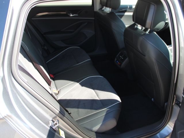 Volkswagen Passat Variant 2.0 TDI ASG 3 Jahre Business Matr