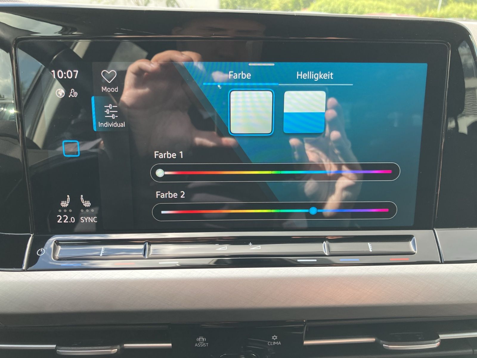 Fahrzeugabbildung Volkswagen Golf VIII Variant TDI Life DSG LED Navi ACC AHK