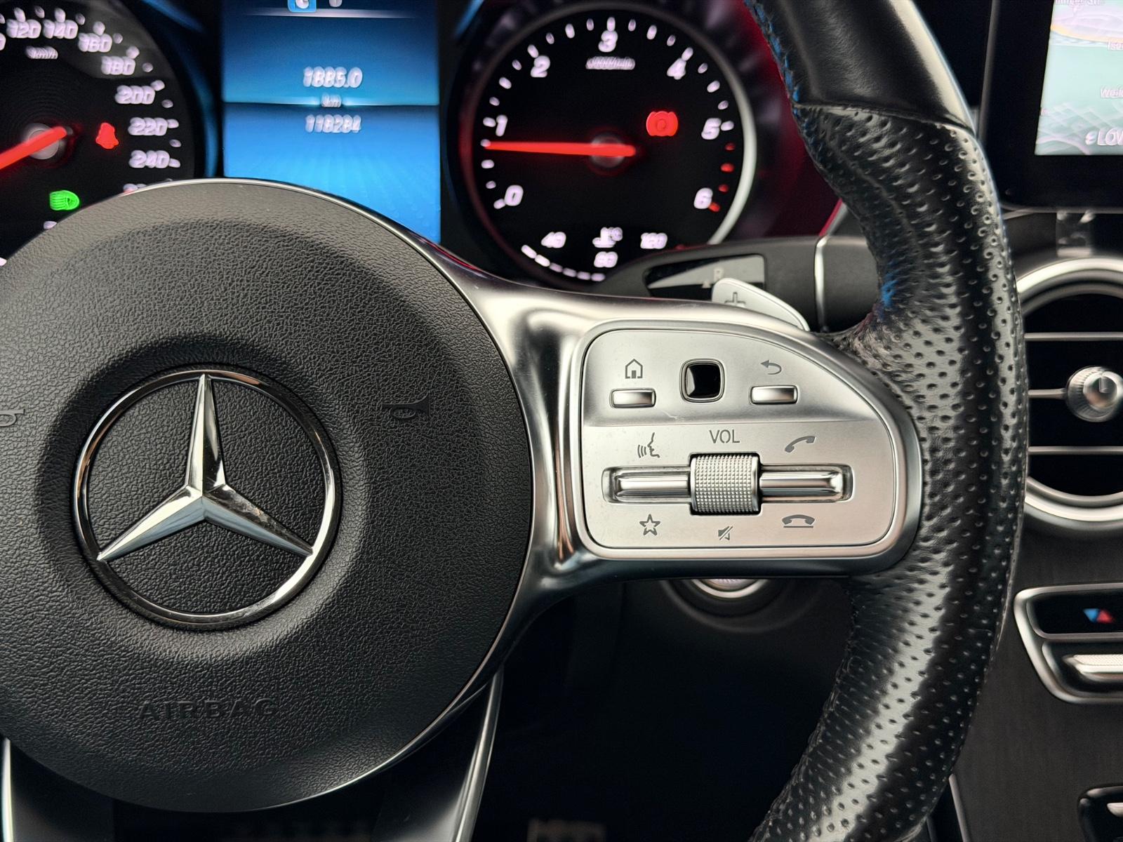 Mercedes-Benz GLC 300d 4Ma.*AMG LINE*LED-AHK-R.KAM-MBUX-TEMPO