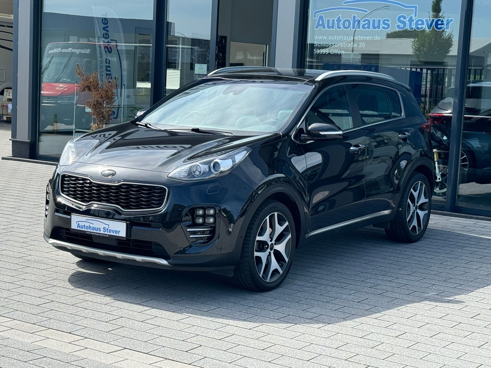 Fahrzeugabbildung Kia Sportage GT-Line 4WD,Navi,Leder,Sitzh,Kamera v+h