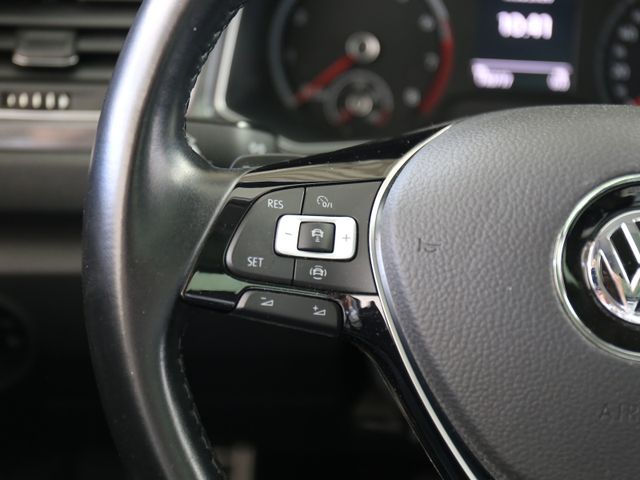 Volkswagen T-Roc 1.5TSI DSG IQ DRIVE PANORAMA KAMERA ACC