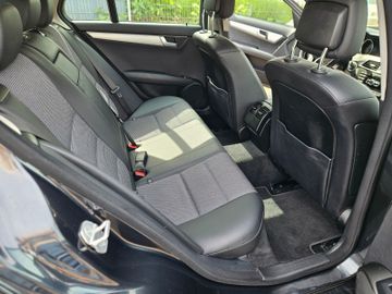 Mercedes C 220 - 11