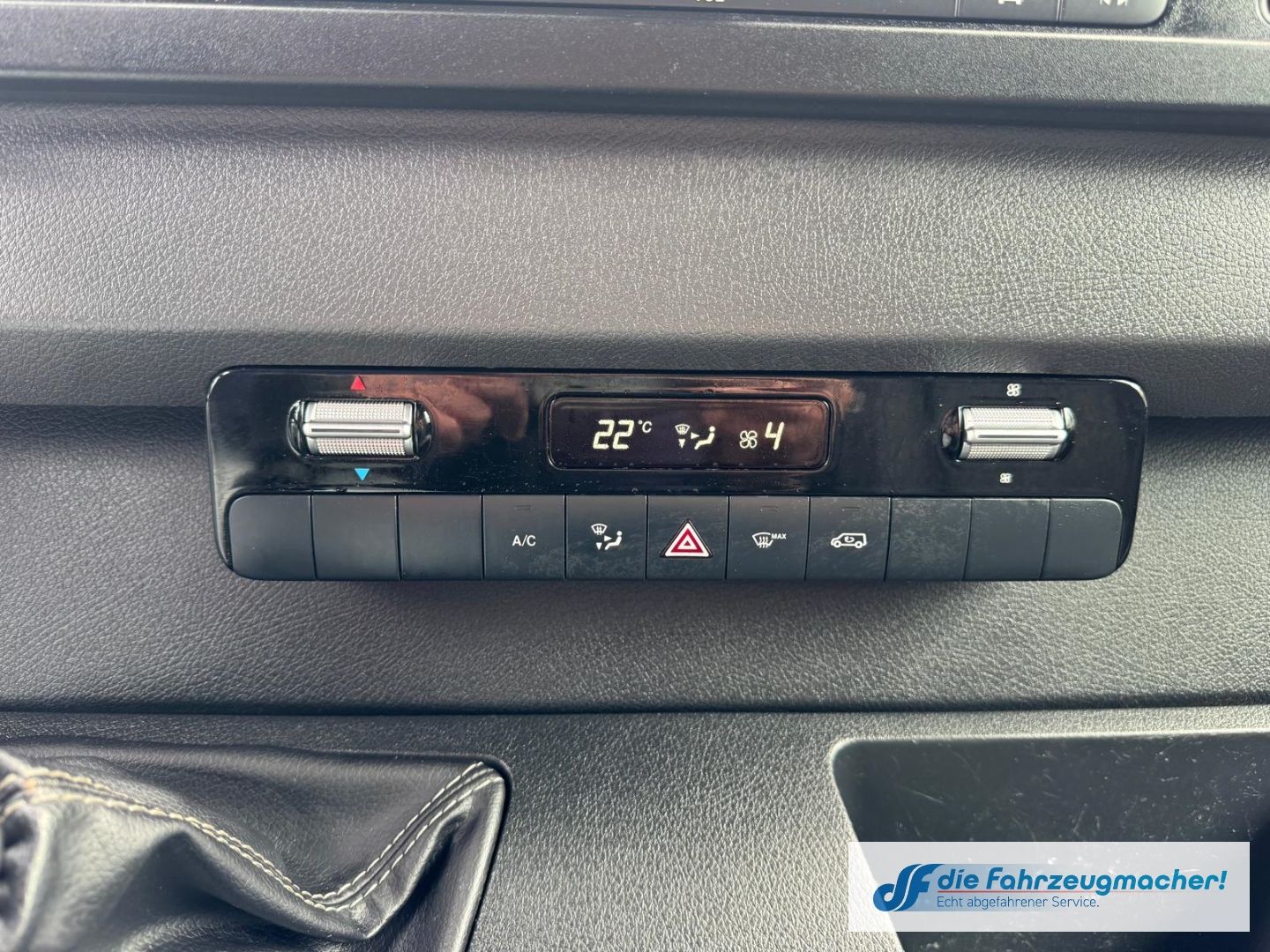 Fahrzeugabbildung Mercedes-Benz Sprinter Kasten 317CDI EU6d-T Lichtsensor el.S