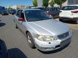 Honda Accord 1.8i ES - Honda Accord: 1.8