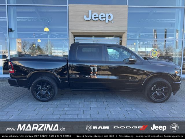 Dodge RAM 1500 Laramie Night ETrittbretter Carplay 22 