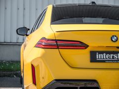 BMW M5 – 8 / 32