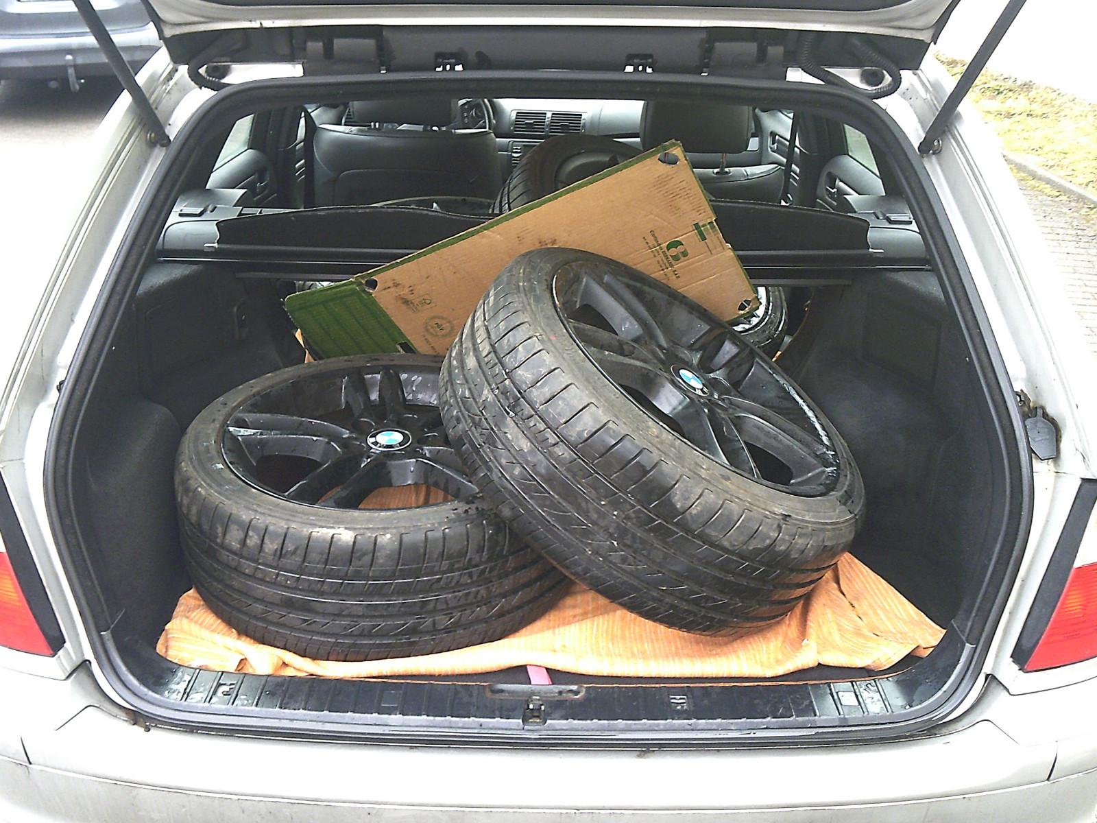 BMW 320 2004 — photo 5