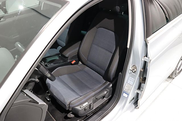 Passat Variant GTE 1.4 TSI DSG ACC TravelAssist 