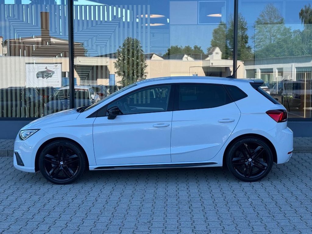 Seat Ibiza — fotografia 2
