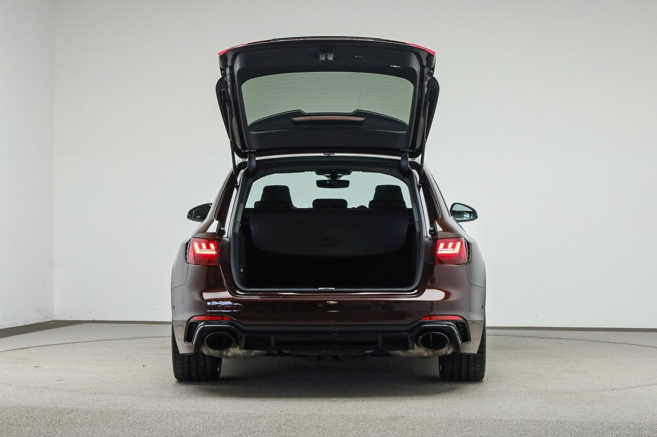 Audi RS 4 Avant Essentials*HUD*B&O*Matrix*ACC*Leder foto 6