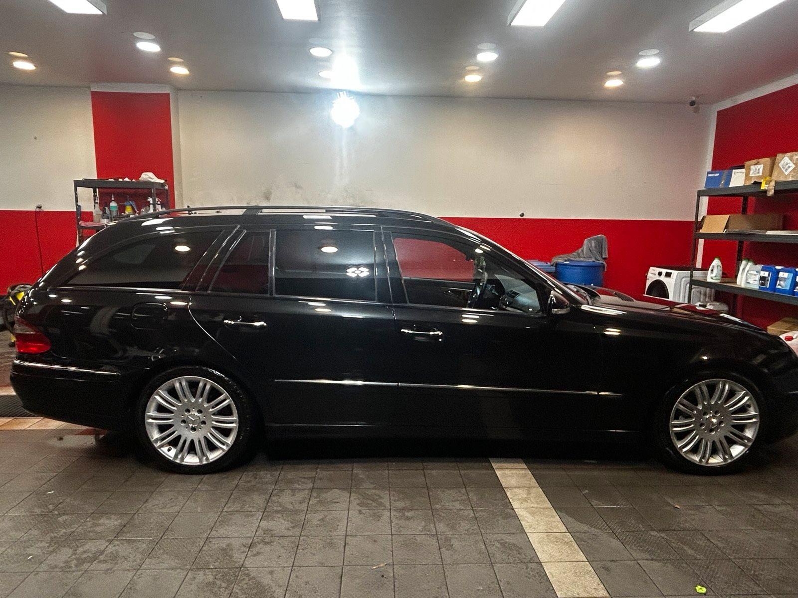 Mercedes-Benz E280 2007 — interior