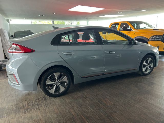 Fahrzeugabbildung Hyundai IONIQ Ioniq Trend Elektro*1.Hd*