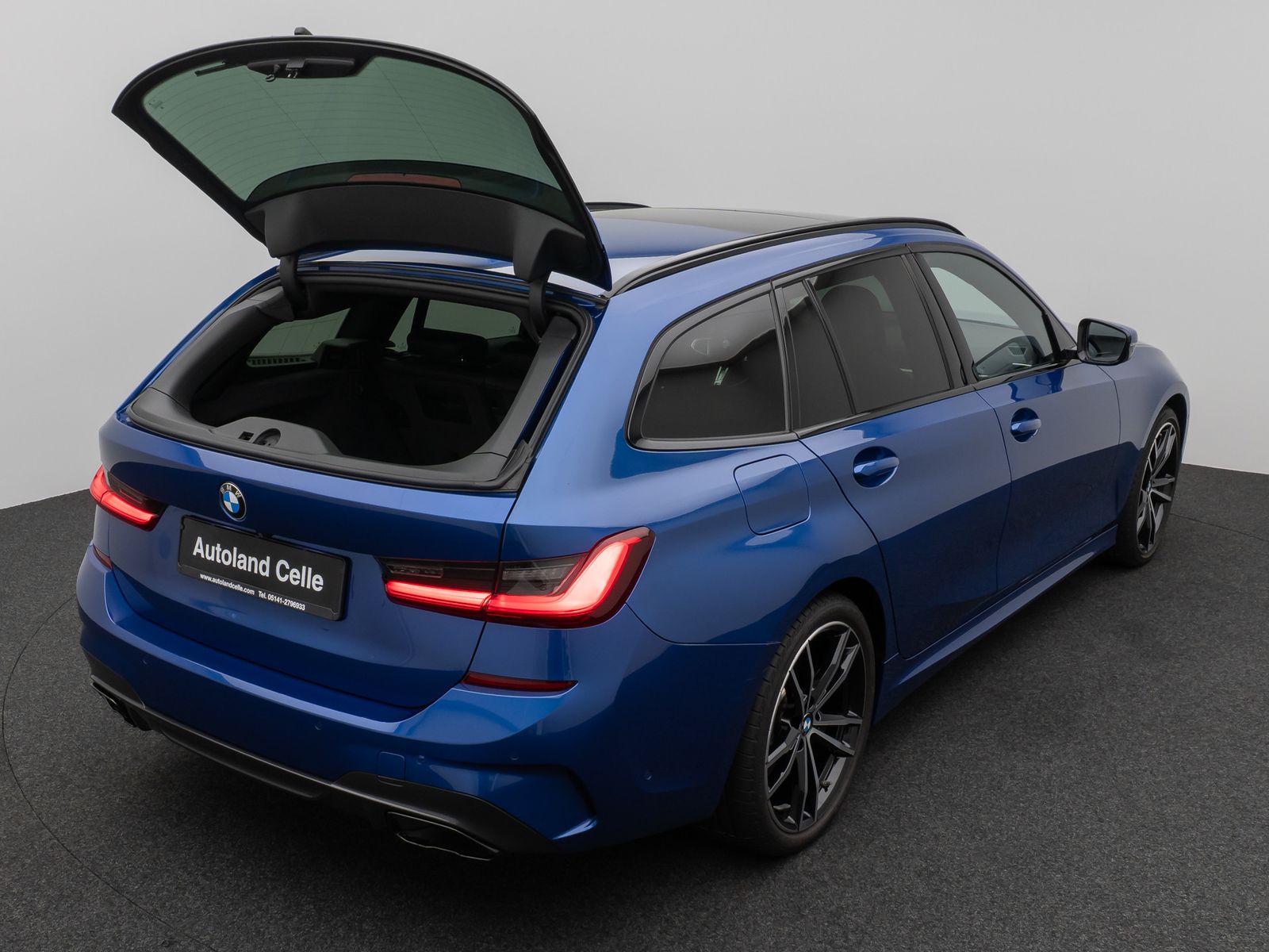 Fahrzeugabbildung BMW M340i xD Panorama Laser 360° HUD DAB H/K Komfort