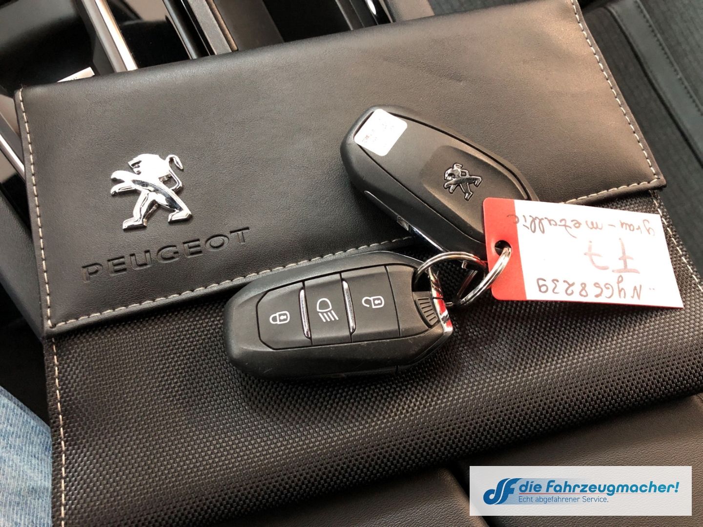 Fahrzeugabbildung Peugeot 508 SW Allure Pack 1.5 BlueHDi Navi ACC Apple Ca