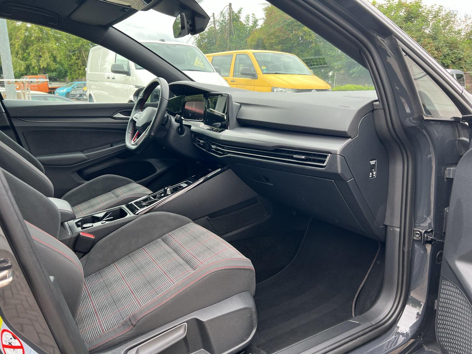 Volkswagen Golf VIII GTI DSG MATRIX KAMERA APP, миниатюра 13