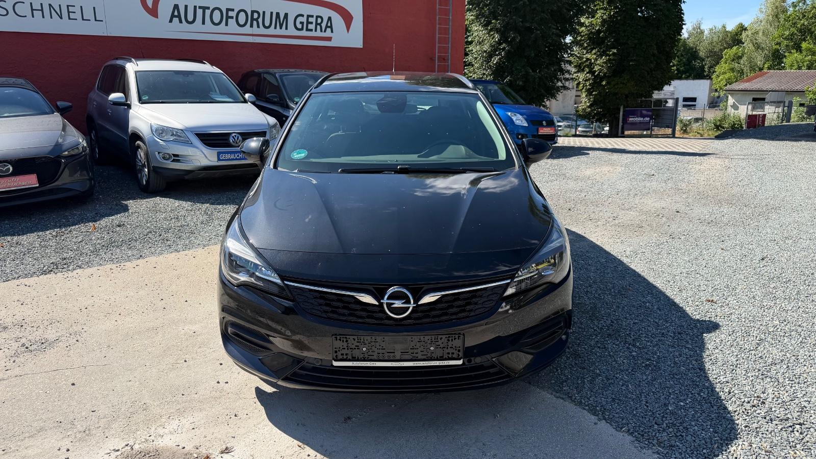 Opel Astra ST 1.2*PDC*Sitzheizung*Klima*