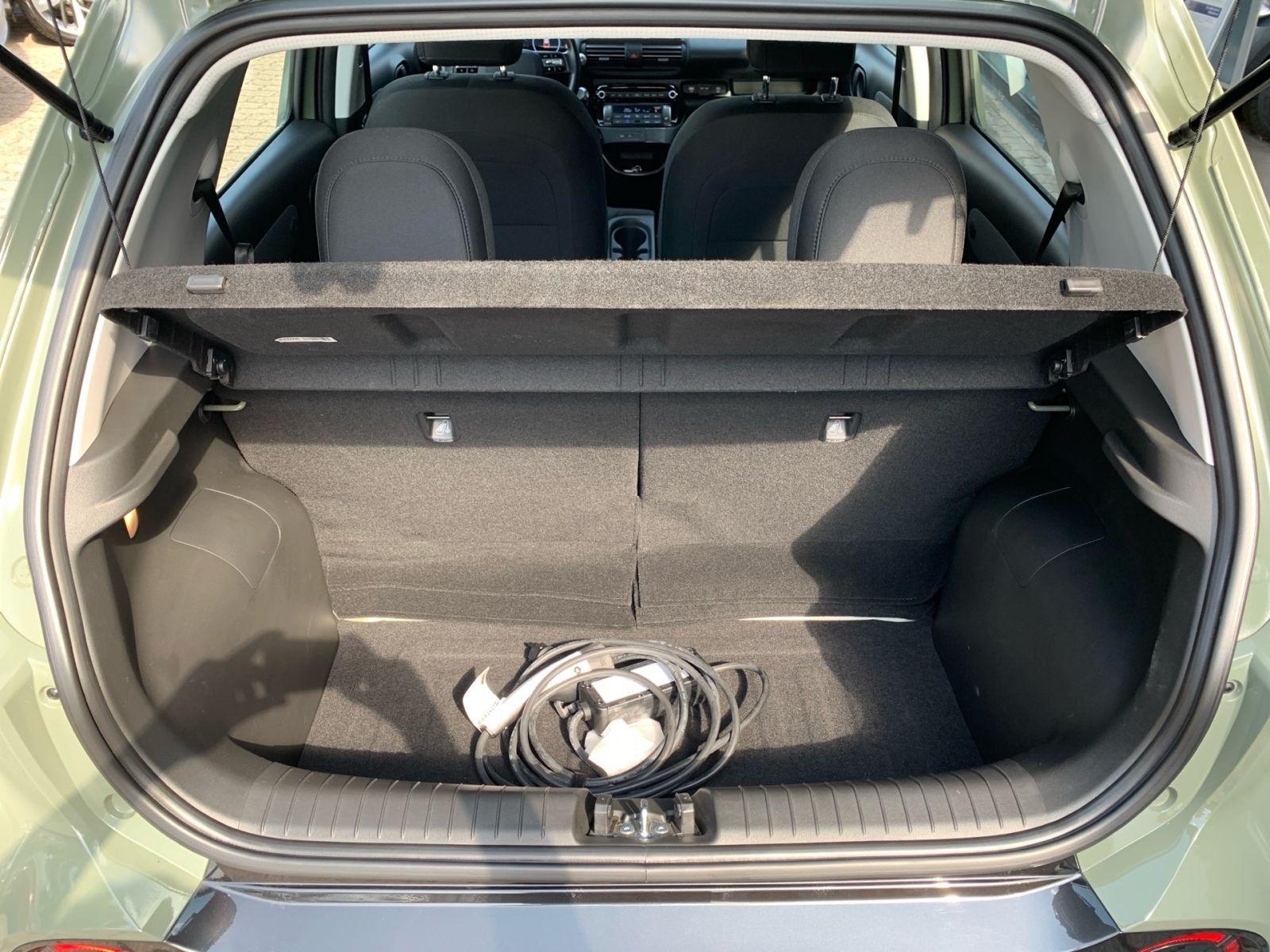Fahrzeugabbildung Hyundai INSTER Select Elektro 49 kWh