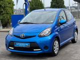 Toyota Aygo Cool Go Klima LEDs Navi Automatik Euro5 - Toyota: Blau, Aygo Cool