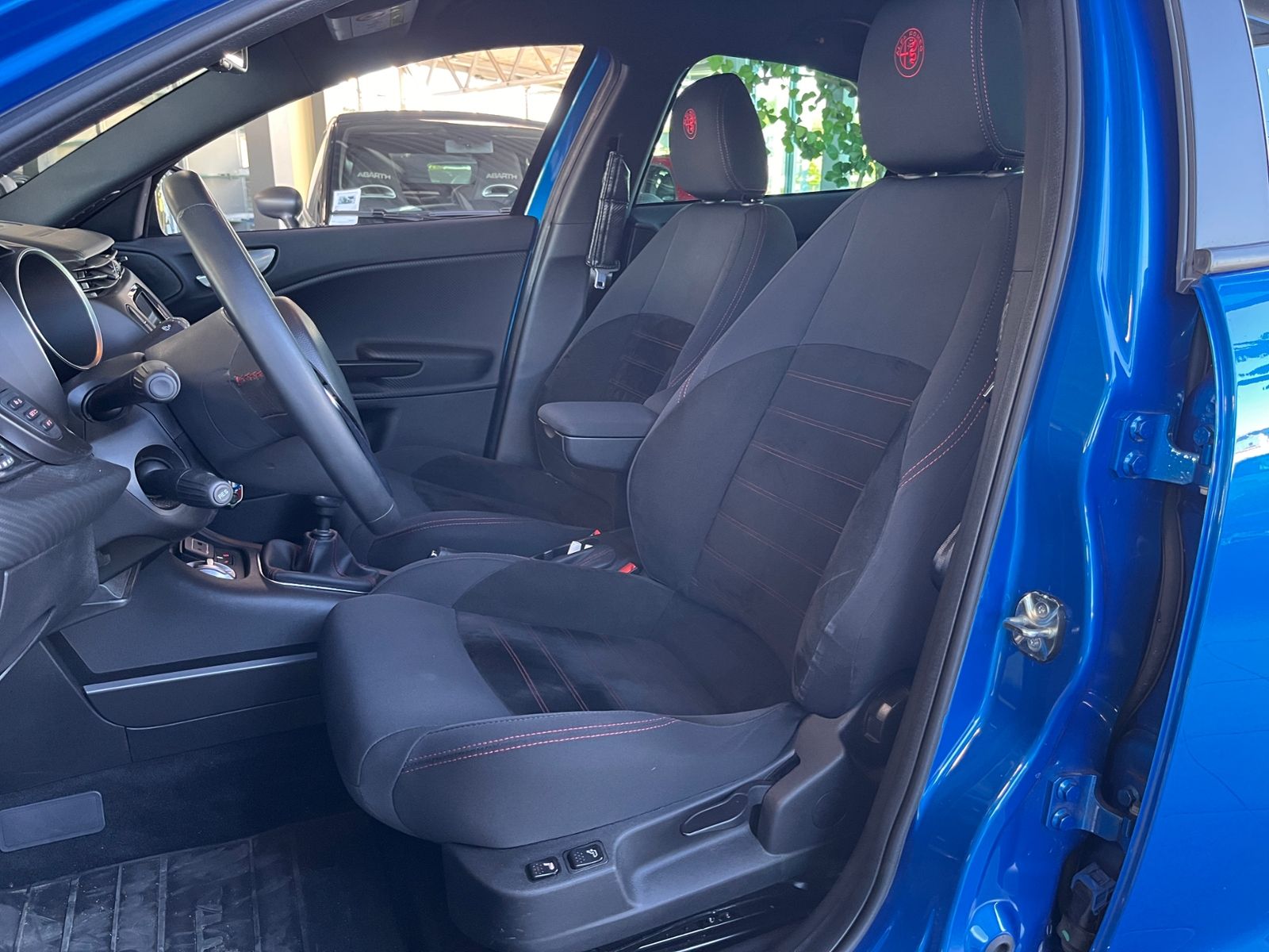 Fahrzeugabbildung Alfa Romeo Giulietta Sprint PDC NAVI ALU