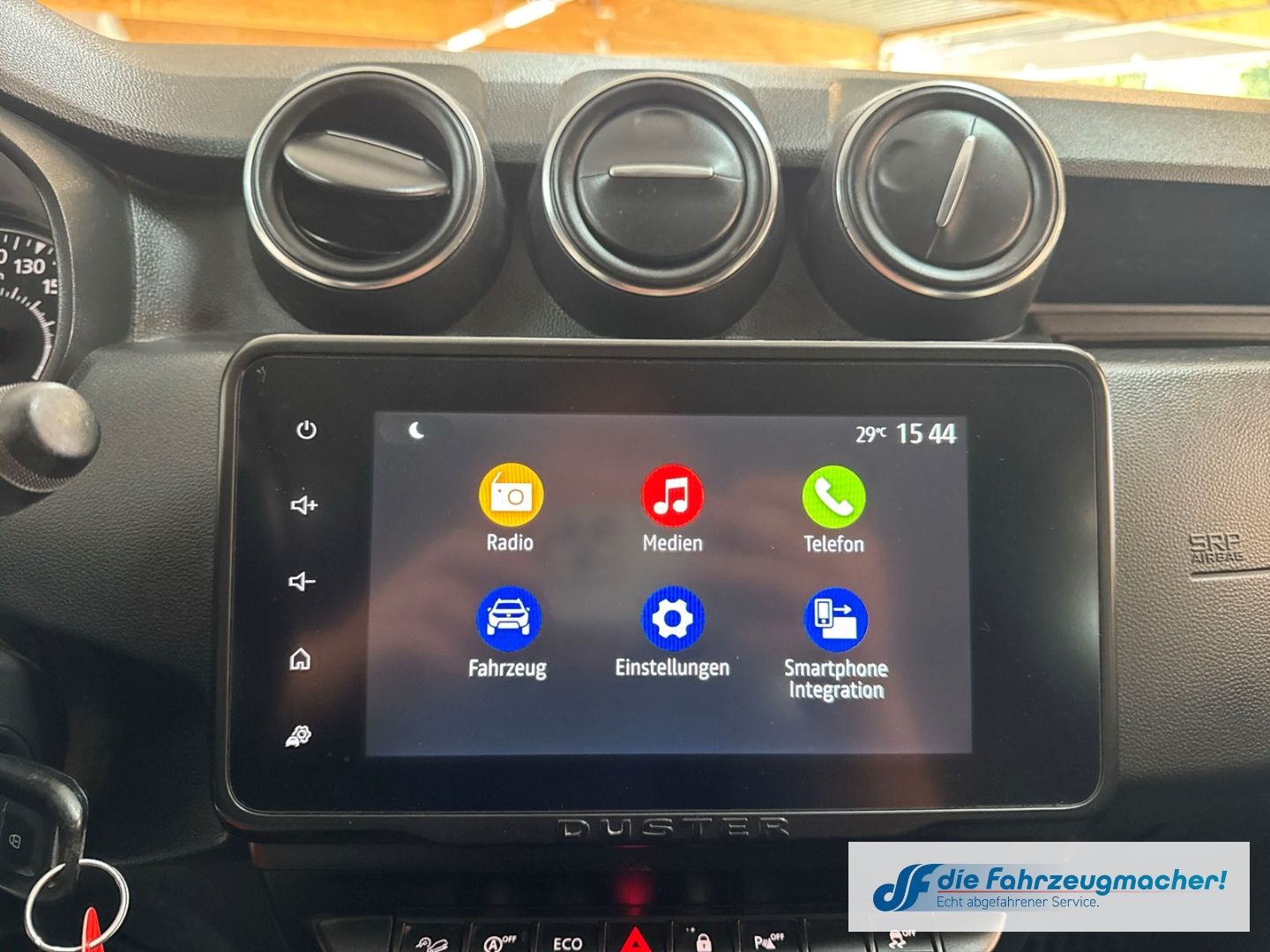 Fahrzeugabbildung Dacia Duster II Comfort 4WD EXPORT SHZ Temp PDC Bergan