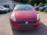 Fiat Grande Punto 1.4 8V Dynamic *Pano*Klima*SHZ* - rote Fiat Grande Punto