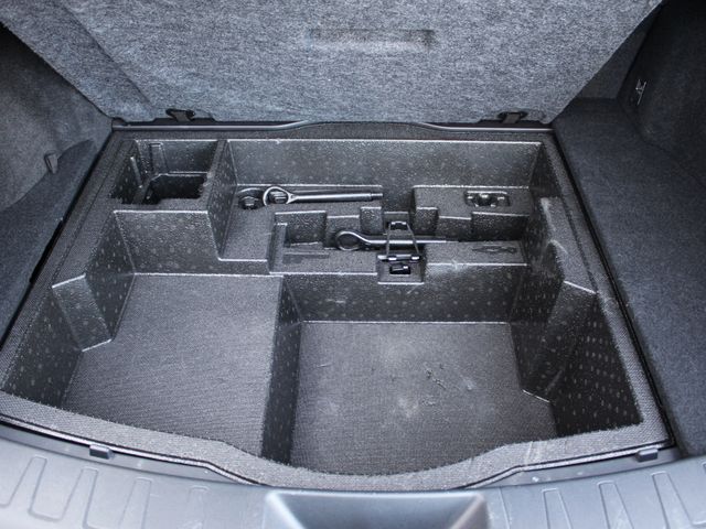 UX 250h LED*ACC*SHZ*Apple CarPlay