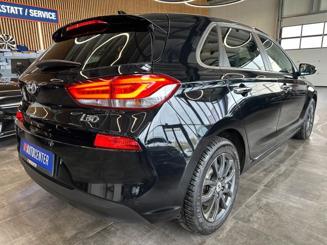 Hyundai i30 Premium *LED*Navi*Spurhalteass*