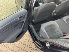 Fahrzeugabbildung Volkswagen Golf VII Variant Comfortline Navi Sitzh. AHK