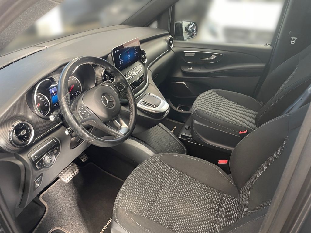 Fahrzeugabbildung Mercedes-Benz V 300 ED/L AMG 7 Sitze AIRMATIC 2,5t AHK SOUND