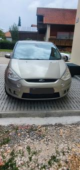 Ford S-Max 2,0 TDCi 103kW DPF Titanium Titanium