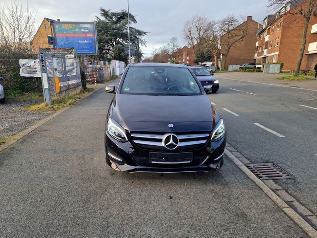 Mercedes-Benz B 200 d Edition Pano;Kamera;Automatik;Navi;LED