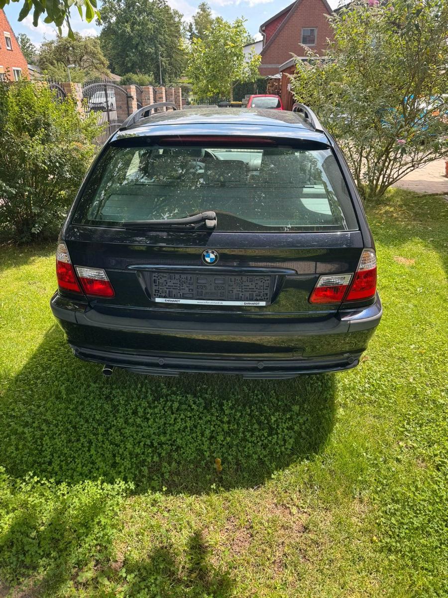BMW 318 2004 — photo 6