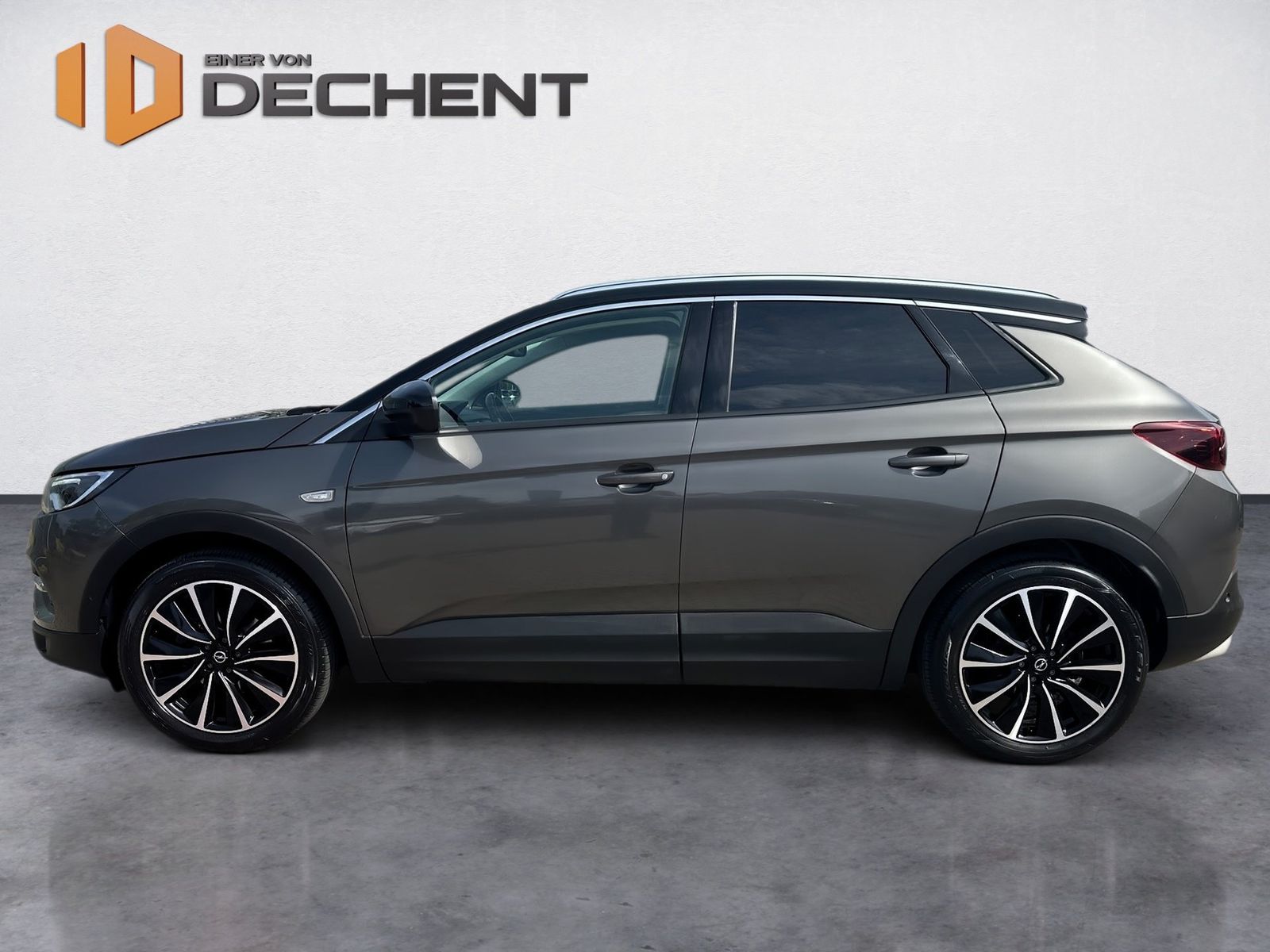 Fahrzeugabbildung Opel Grandland 1.2 Turbo Ultimate 360,AHK,LED,Leder