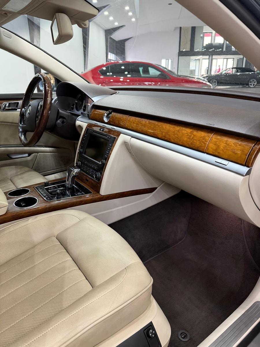 Volkswagen Phaeton V6 TDI 5-Sitzer 4M Lang *94 € pro Monat