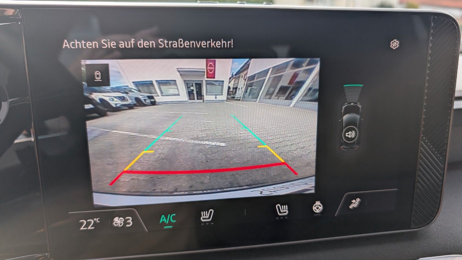Fahrzeugabbildung Nissan Micra 110 kW Advance | Winterpaket