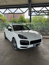 Porsche Cayenne Turbo 