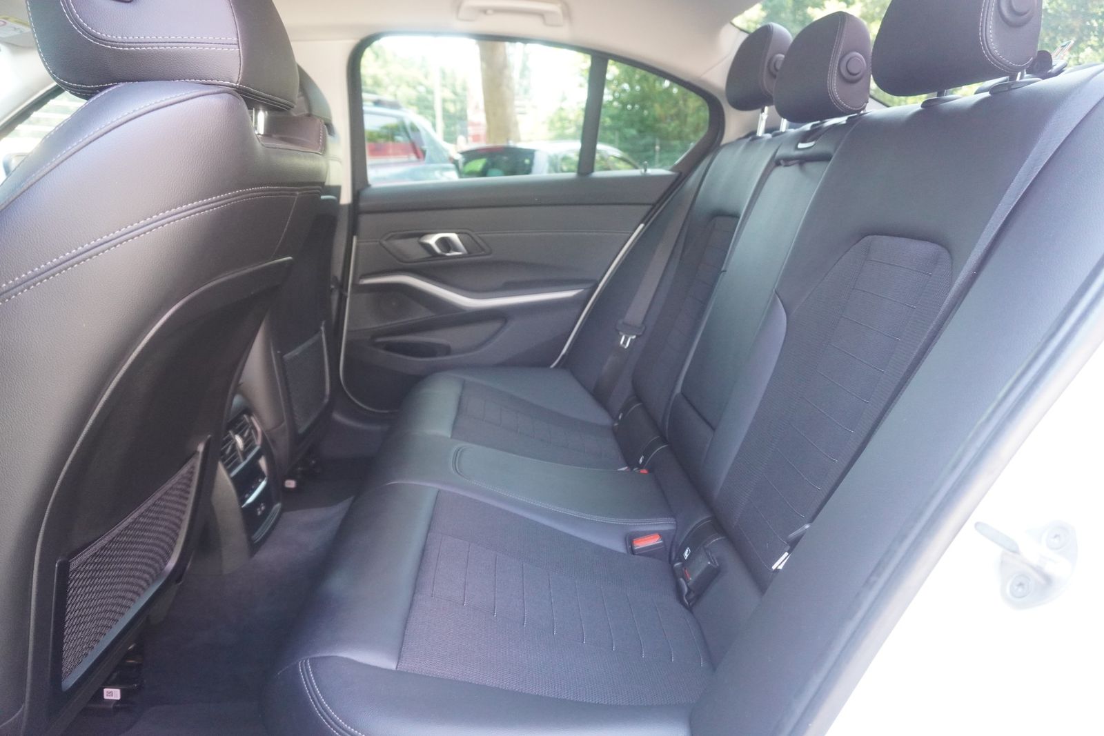 BMW 320e Advantage LED ACC Totwinkel Keyless-Go Navi foto 12