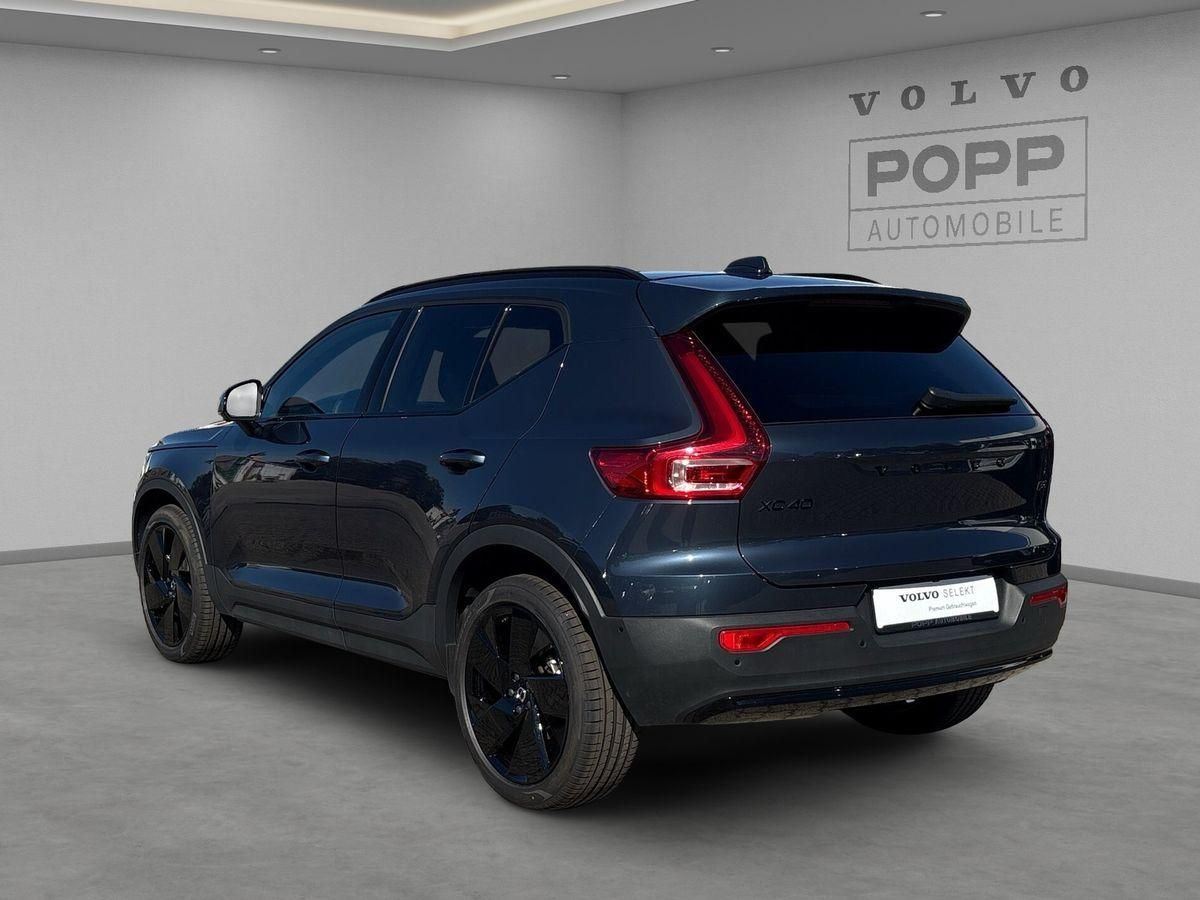 Volvo XC40 B3 Plus Black Ed. | Pixel-LED | 360° | Pano imagem 3
