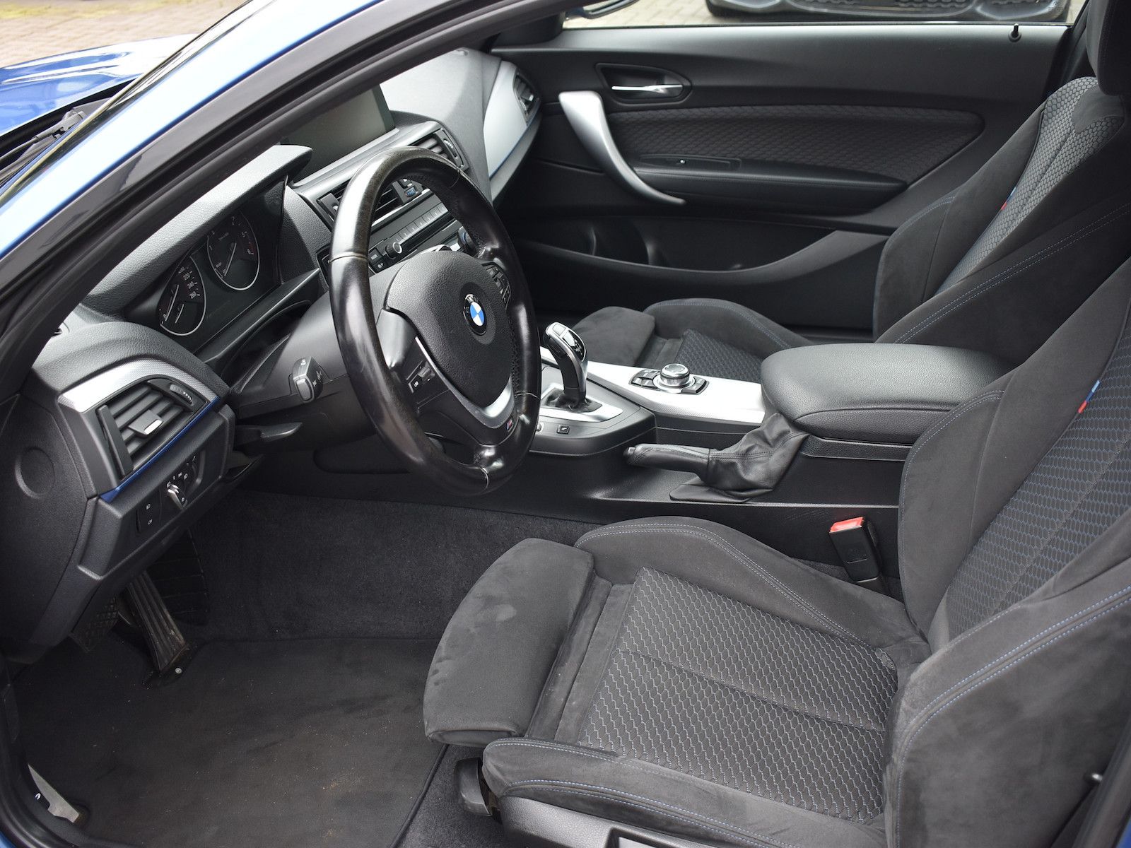 Fahrzeugabbildung BMW 125d M Sport AUT. ALCANTARA PDC ADVANTAGE PLUS