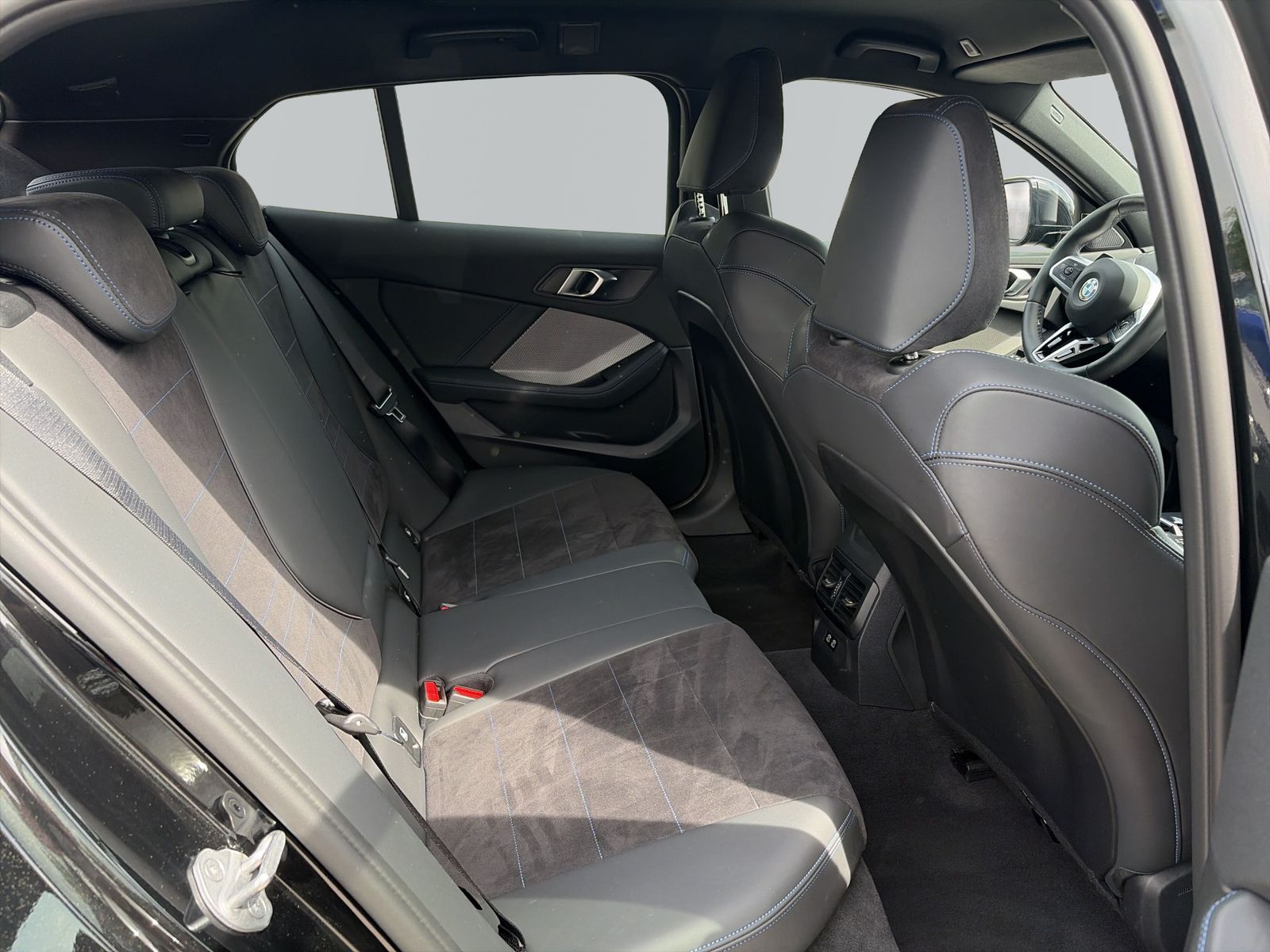 BMW 120 - Bild 10
